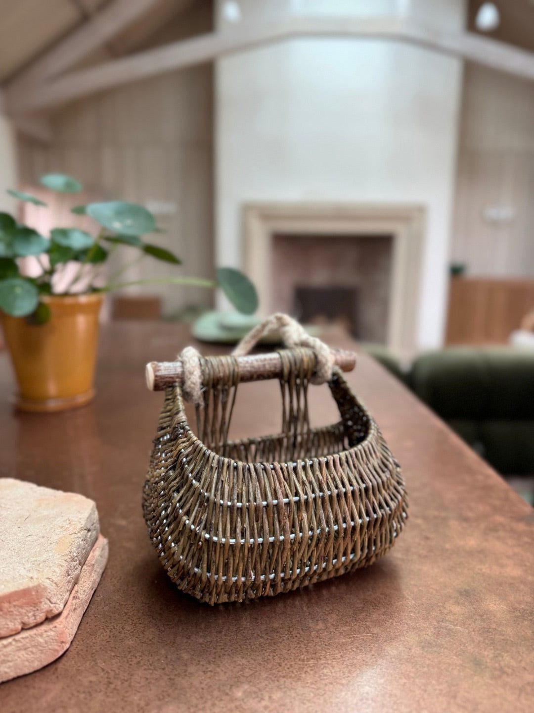 Mini Guernsey basket making workshop, at Meadow Stockbridge